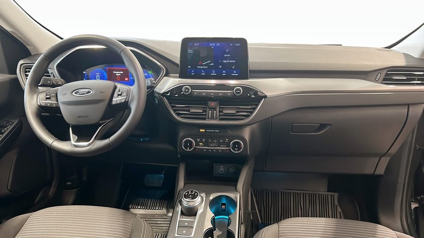 Bild 4 av Ford Kuga Plug-In Hybrid 2,5 PHEV 225Hk FWD Titanium