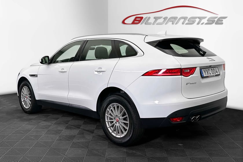 Bild 3 av Jaguar F-Pace 20d Signature Nyservad