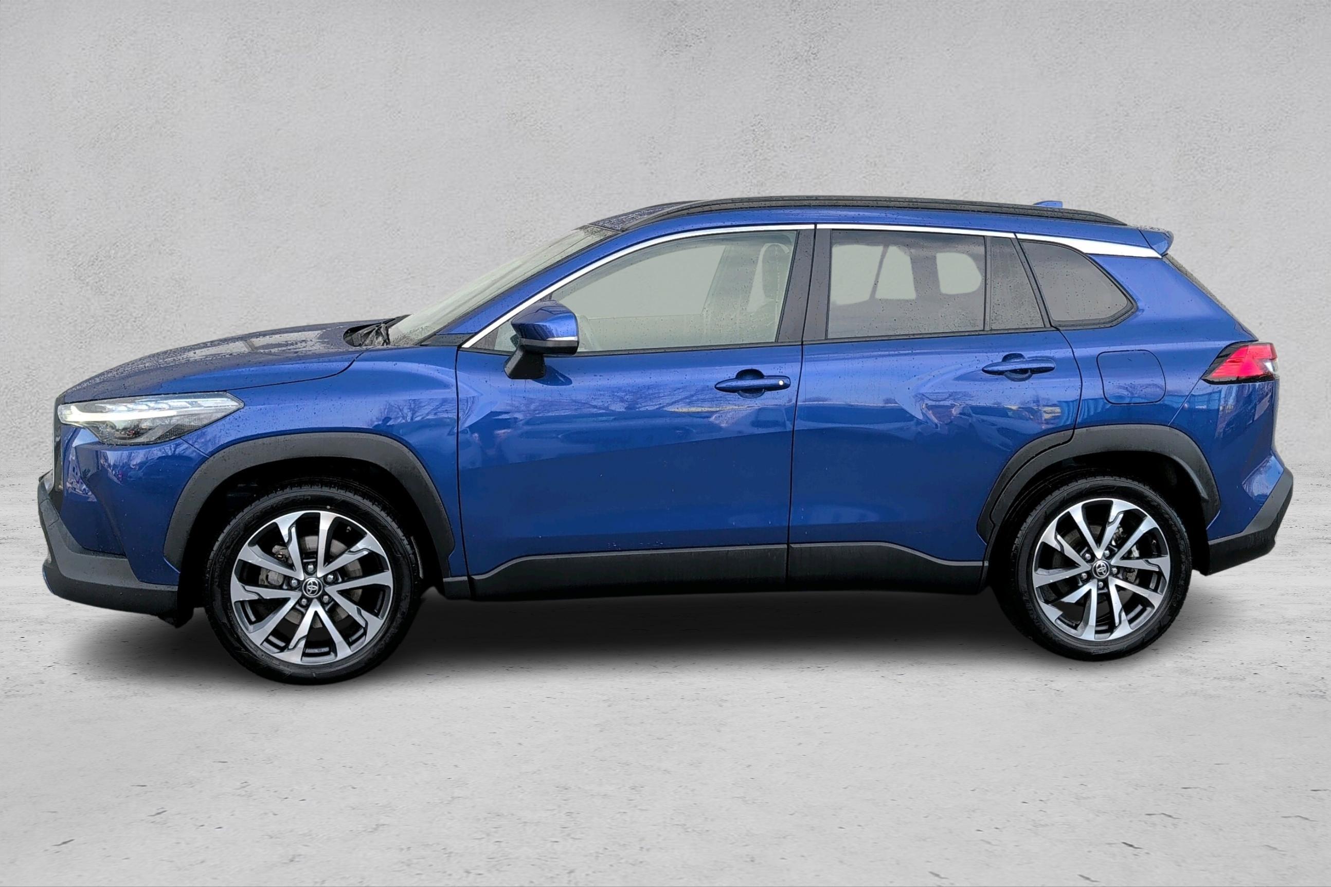 Thumnail bilde 1 av Toyota Corolla Cross Hybrid AWD-i