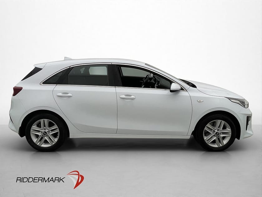 Bild 4 av Kia Ceed 1.0 T-GDI Action Drag Kamera CarPlay Fart Rattvärme