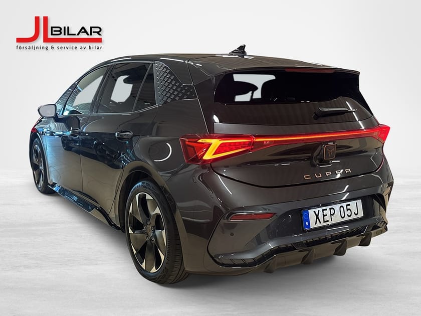 Bild 2 av CUPRA Born e-boost 58 kWh 231Hk ELBIL 42 MIL 19" Tonade rutor
