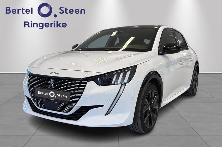 Bilde 1 av Peugeot e-208 GT 136 hk | ADAPTIV CRUISE, PANORAMA, KAMERA, NAVI++