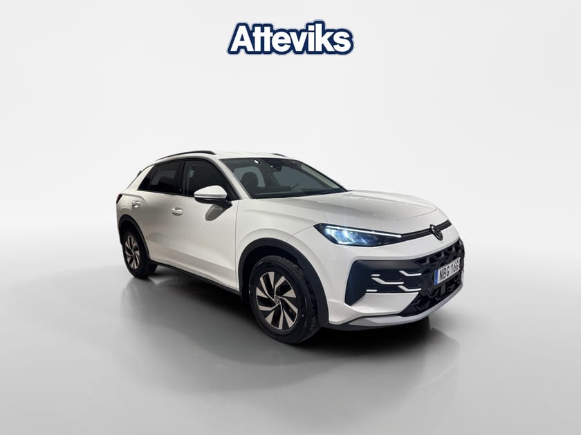 Bild 1 av Volkswagen T-Roc eTSI 150hk DSG Drag/Kamera/Life