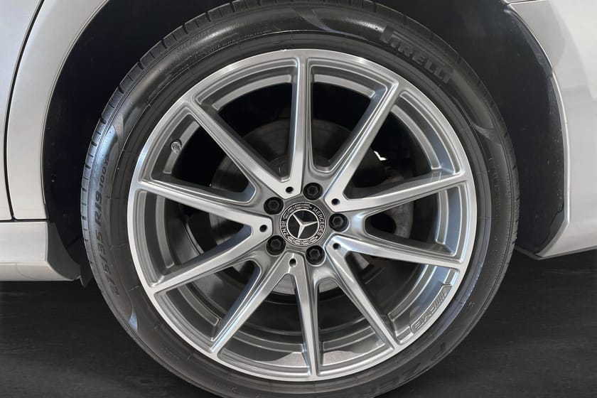 Bild 5 av Mercedes-Benz E 300 de 4MATIC AMG-Line Burmester 360° Kampanj 3,95%