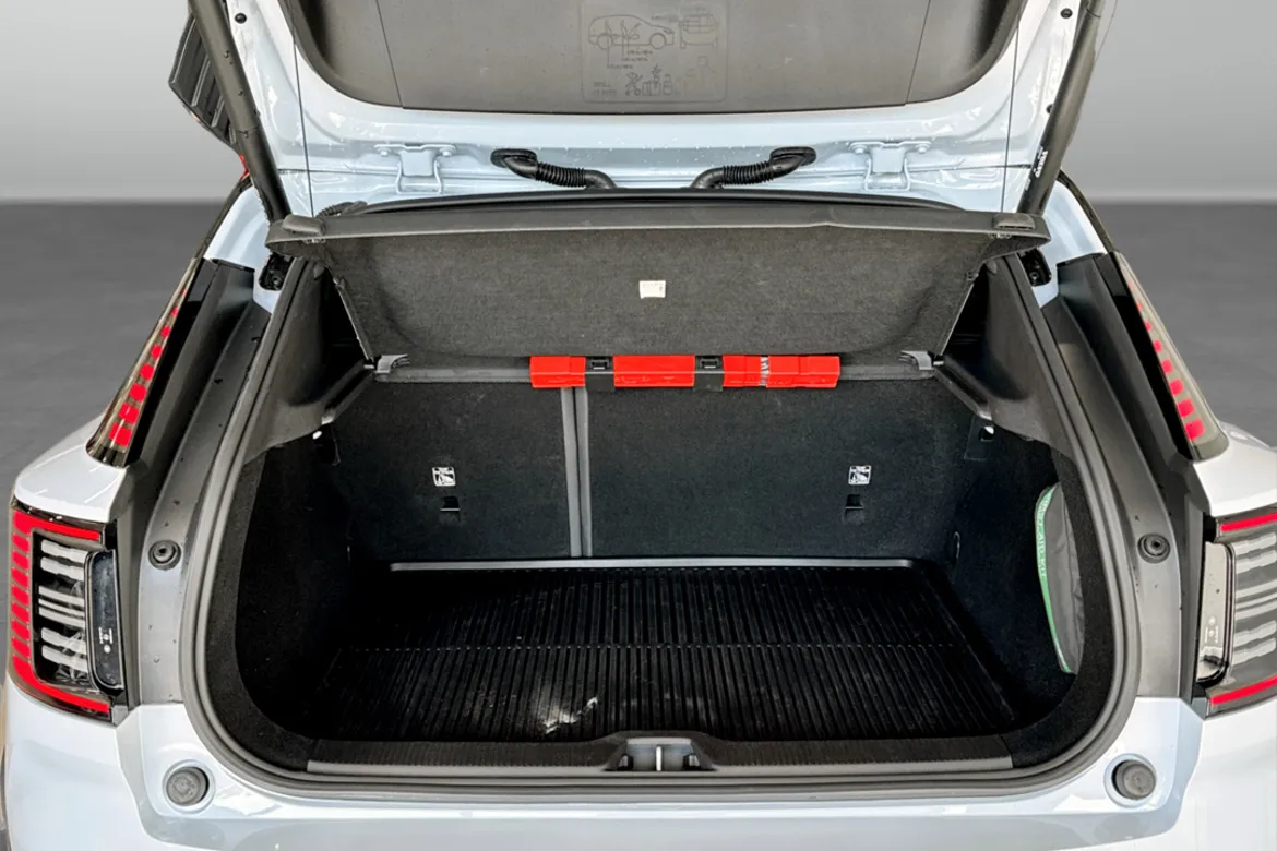 Volvo EX30 Single Motor Extended Range