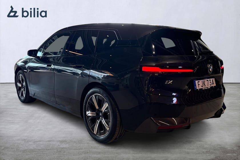 Bild 2 av BMW iX xDrive50 Sport line Panorama H/K