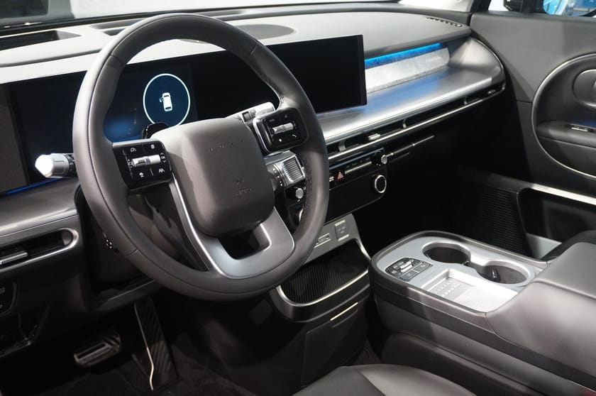 Bild 2 av Hyundai Ioniq 9 Long Range AWD 7s 110kWh Calligraphy Line