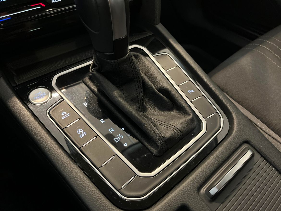 Volkswagen Passat 2023 - miniatyr 21