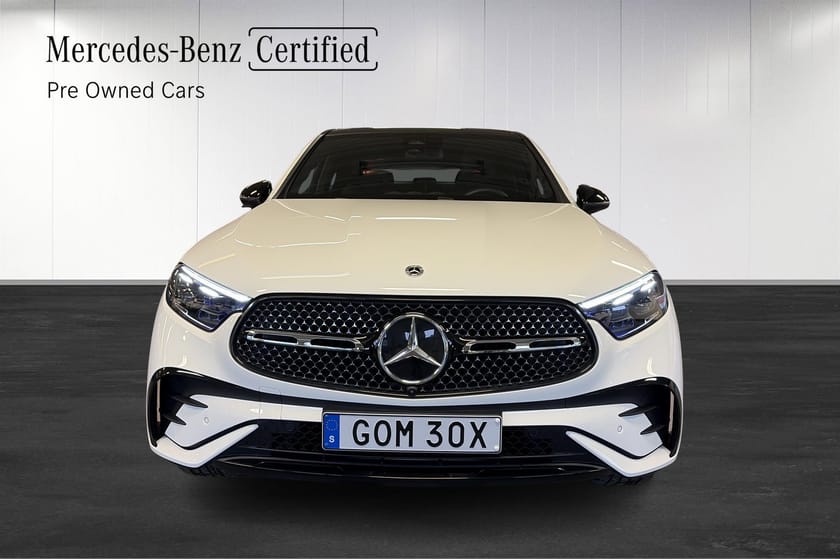 Bild 2 av Mercedes-Benz GLC 300 e Coupé 4MATIC Moms/AMG/Panorama/Burmester/HUD