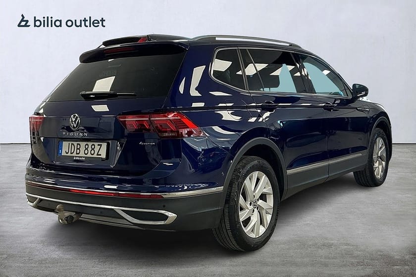 Bild 4 av Volkswagen Tiguan Allspace 7-sätes 7-sits 2.0 TSI 4M Elegance B-kamera Drag Navi