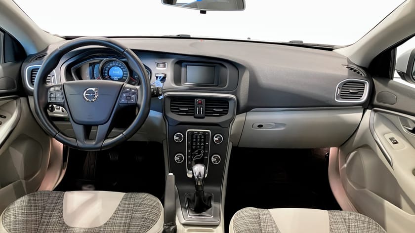 Bild 4 av Volvo V40 Kinetic / Parkeringsvärmare