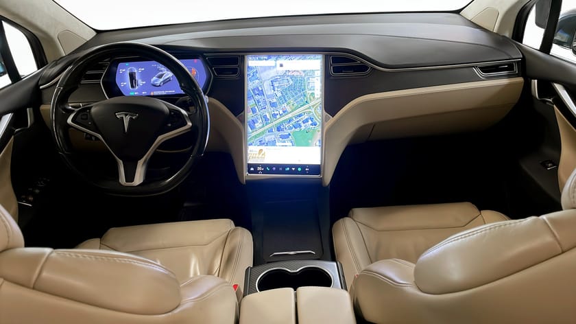 Bild 4 av Tesla Model X 75D AWD 517Hk  / Autopilot / Drag / Kamera