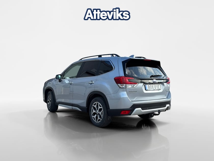 Bild 5 av Subaru Forester e-Boxer Backkamera/Drag