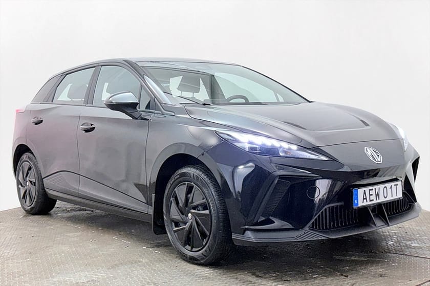 Bild 4 av MG 4 Electric Standard Range 51 kWh CCS Rattvärme V-pump CarPlay Keyless 170hk