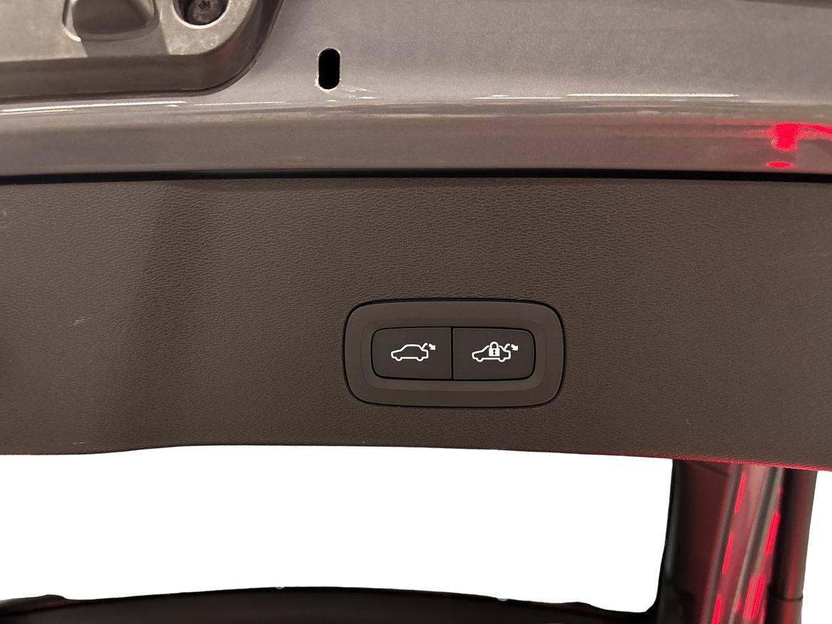 Volvo C40 2023 - miniatyr 12