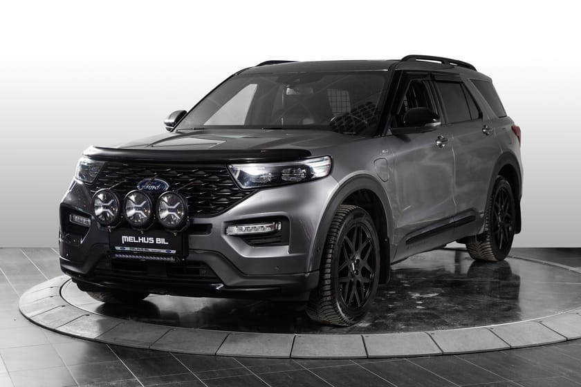 Bilde 3 av Ford Explorer Plug-In Hybrid ST-Line 3.0l V6 PHEV | Krok | Skinn | Ekstra led lys |