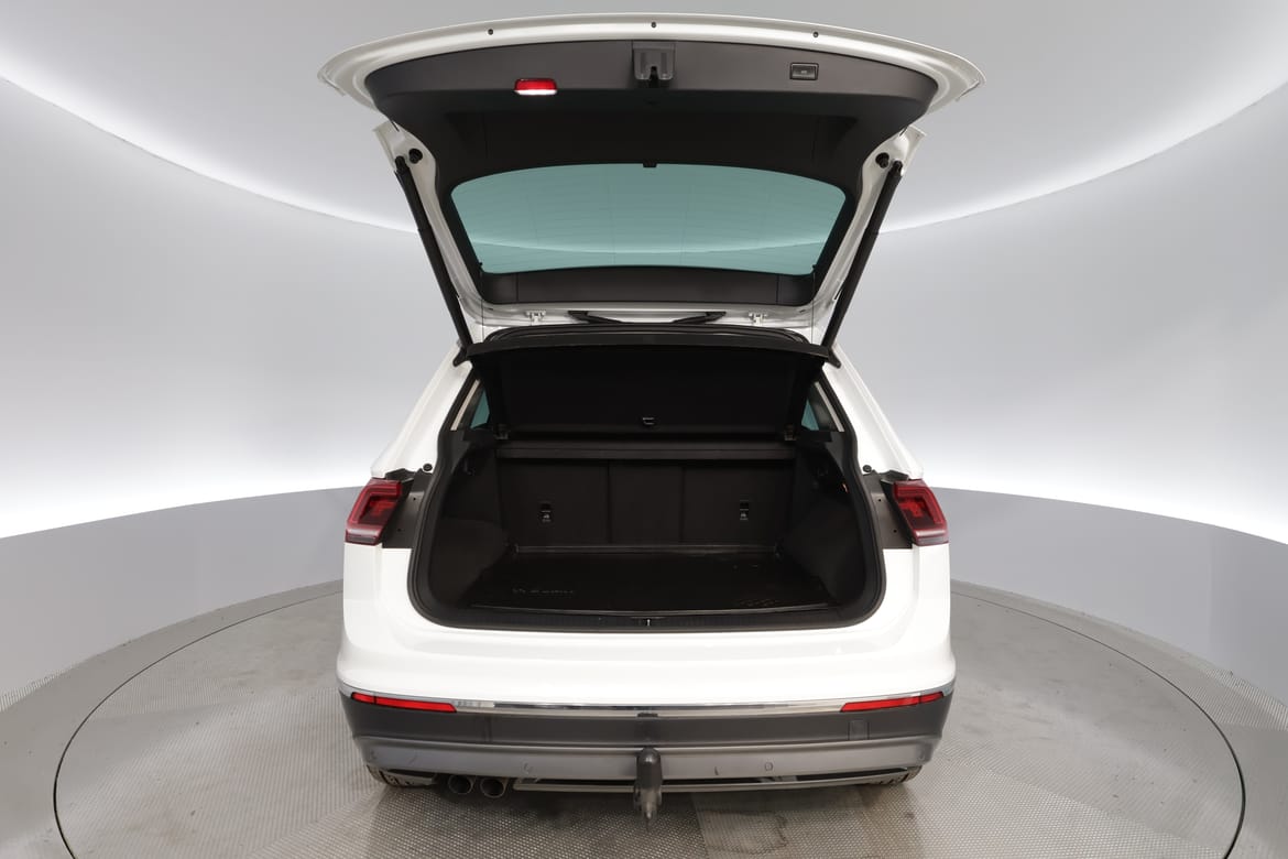 Volkswagen Tiguan 2018 - miniatyr 16