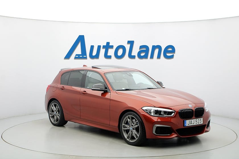 Bild 1 av BMW M140i xDrive M-Performance Taklucka, H/K, Helskinn 340hk