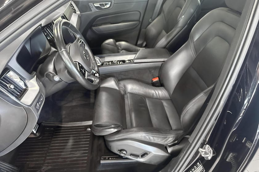 Bilde 5 av Volvo XC60 T8 AWD Momentum aut