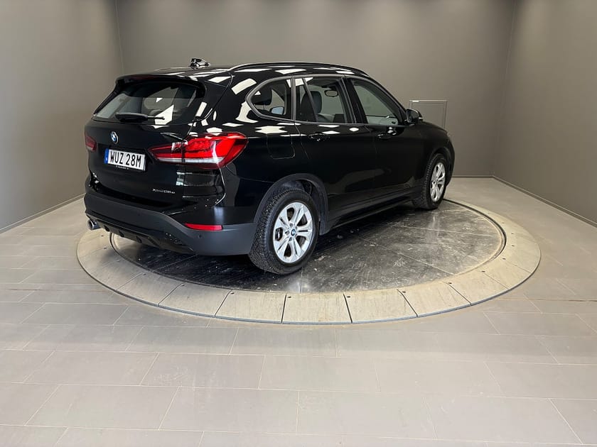 Bild 5 av BMW X1 xDrive25e Model Sport