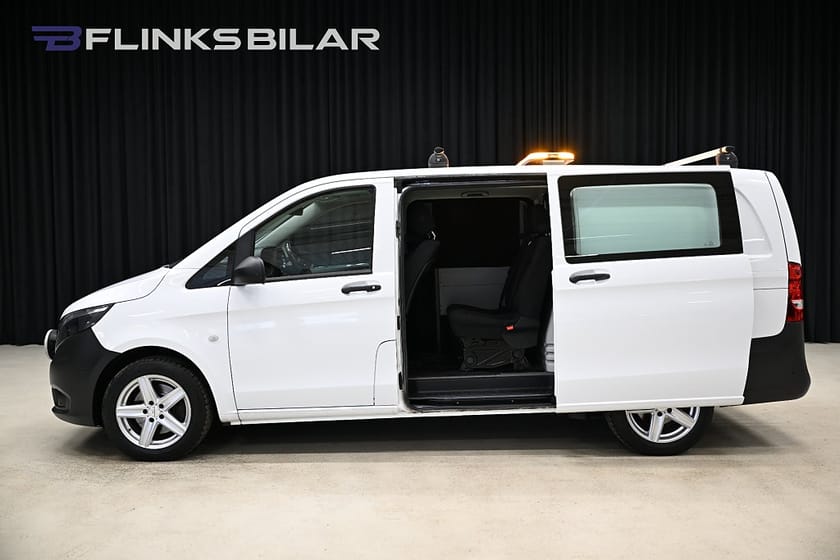 Bild 4 av Mercedes-Benz Vito Mixto 114 CDI 4MATIC 3.0t 136HK Inredd|Dubbeldörr|SeUtr