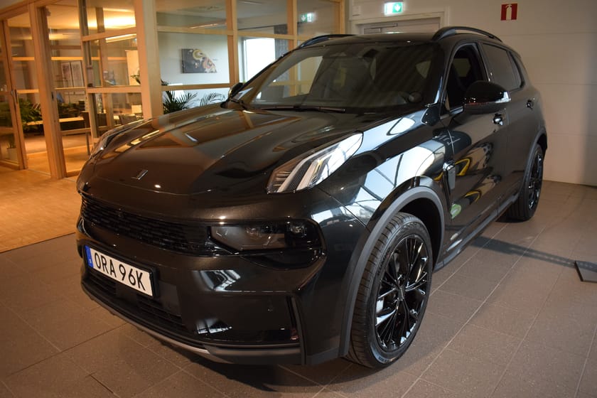 Bild 1 av Lynk & Co 01 PHEV More