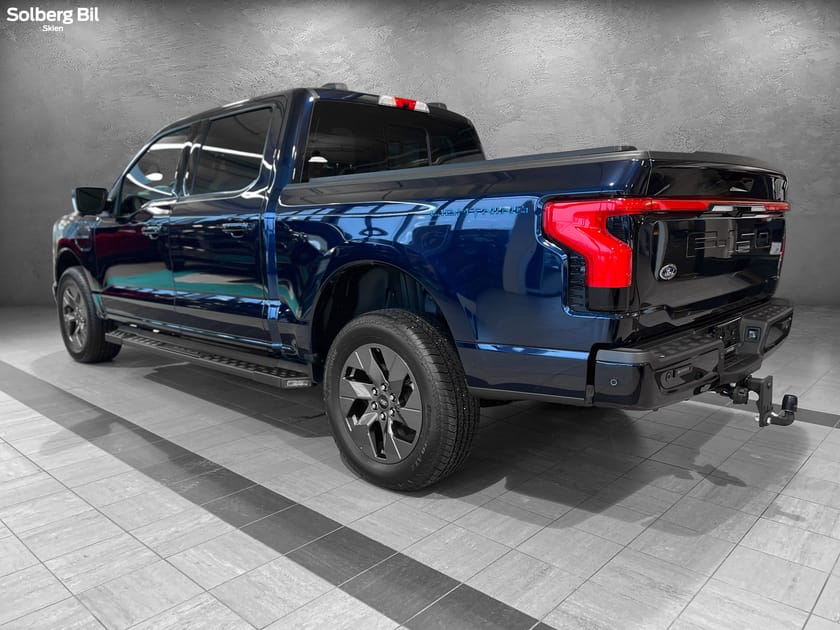 Bilde 4 av Ford F-150 Lightning Standard Range LARIAT/ 429KM WLTP/ HENGER.F/ PLAN.DEKSEL