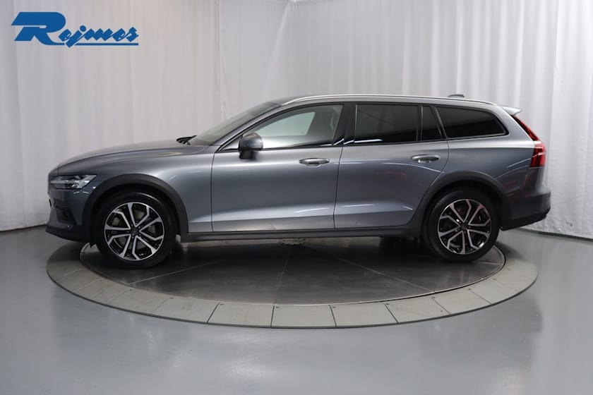 Bild 2 av Volvo V60 Cross Country B4 AWD Diesel Adv Edt