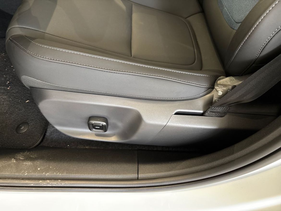 Volvo EX30 2025 - miniatyr 10