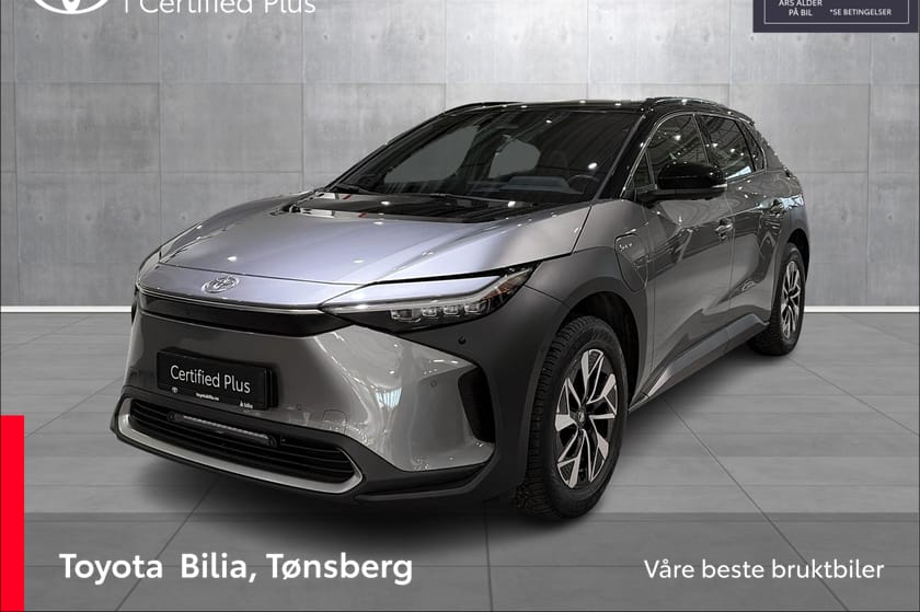 Bilde 1 av Toyota bZ4X AWD Executive BI-tone Panorama, LED, ACC, H.feste