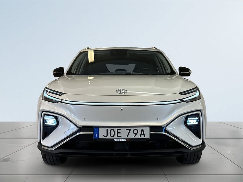 Bild 2 av MG Marvel R Performance AWD 360° BOSE Panorama Drag Skinn S/V-hjul