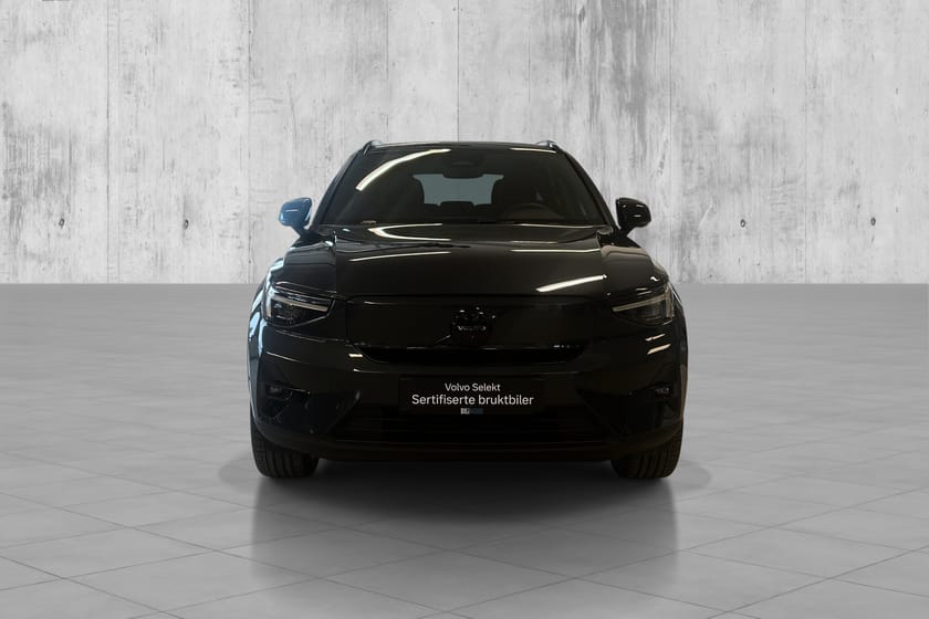 Bilde 2 av Volvo EX40 Twin Motor Ultra Black Edition Hengerfeste, pixel++
