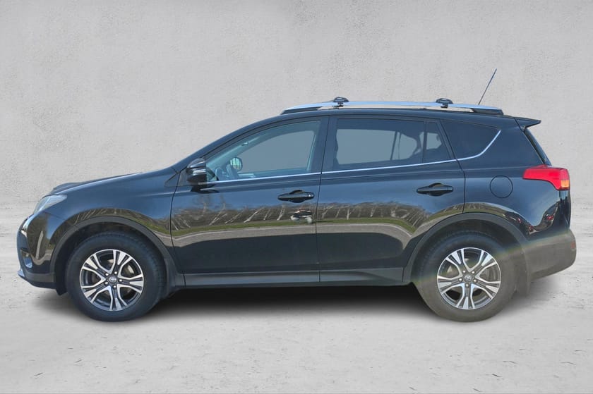 Bilde 2 av Toyota RAV4 4x4/EU-godkj. feb-28/Nytt oljeskift/R.kamera/Krok++