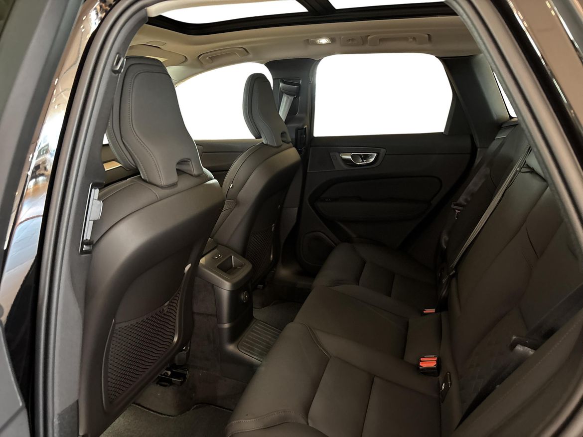 Volvo XC60 2026 - miniatyr 8