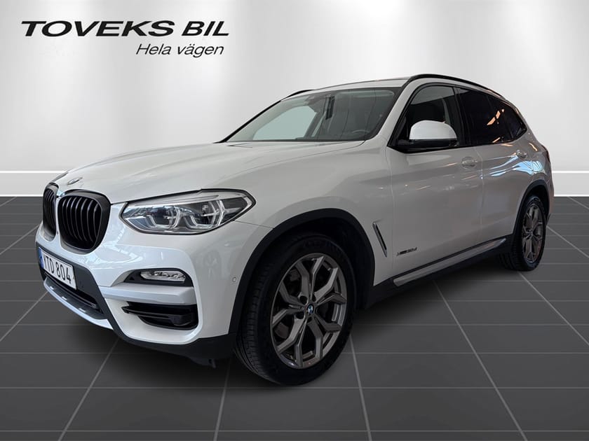Bild 1 av BMW X3 xDrive30d 265HK välspecad/360/HUD/Pano