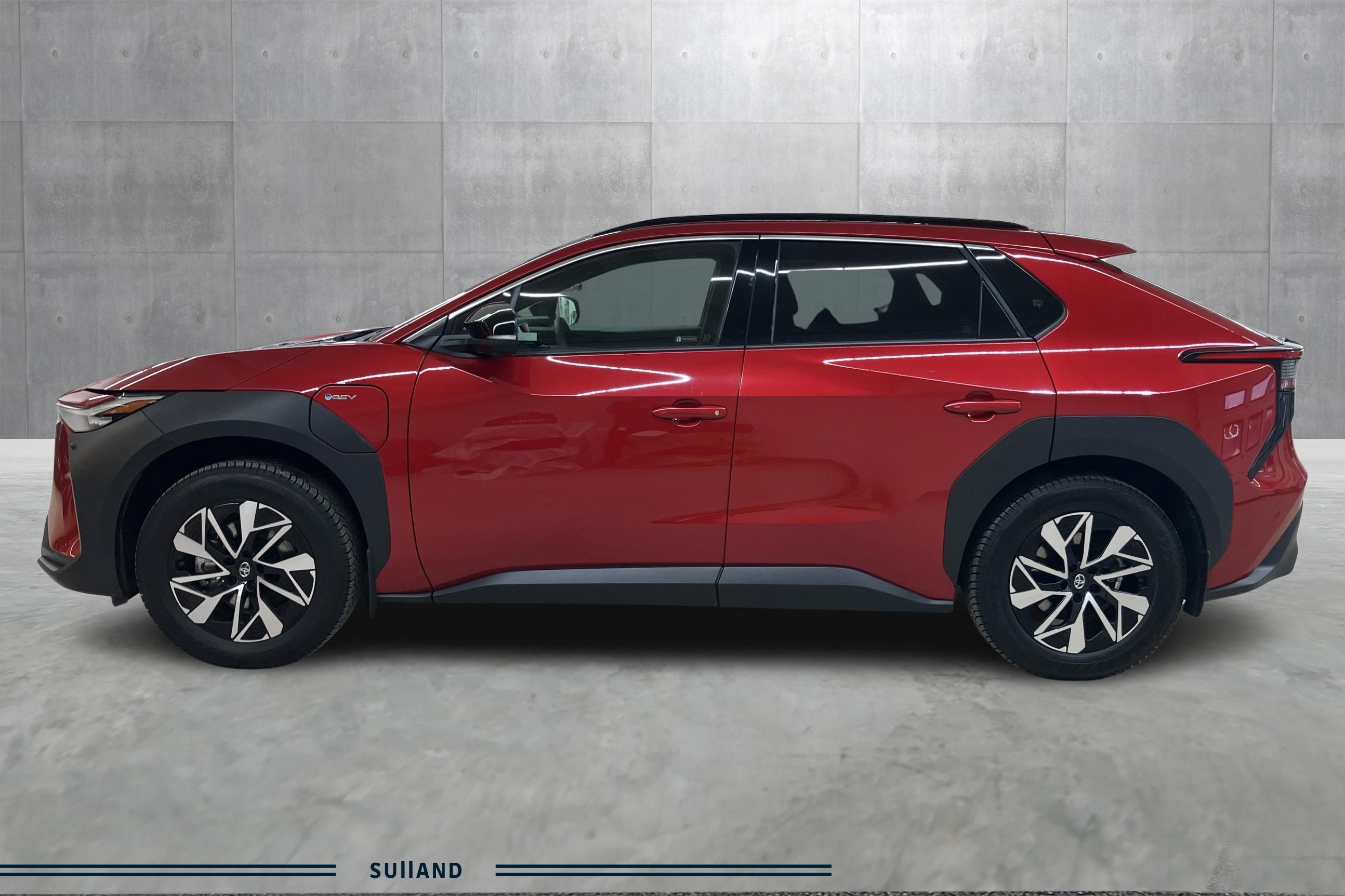 Thumnail bilde 1 av Toyota bZ4X