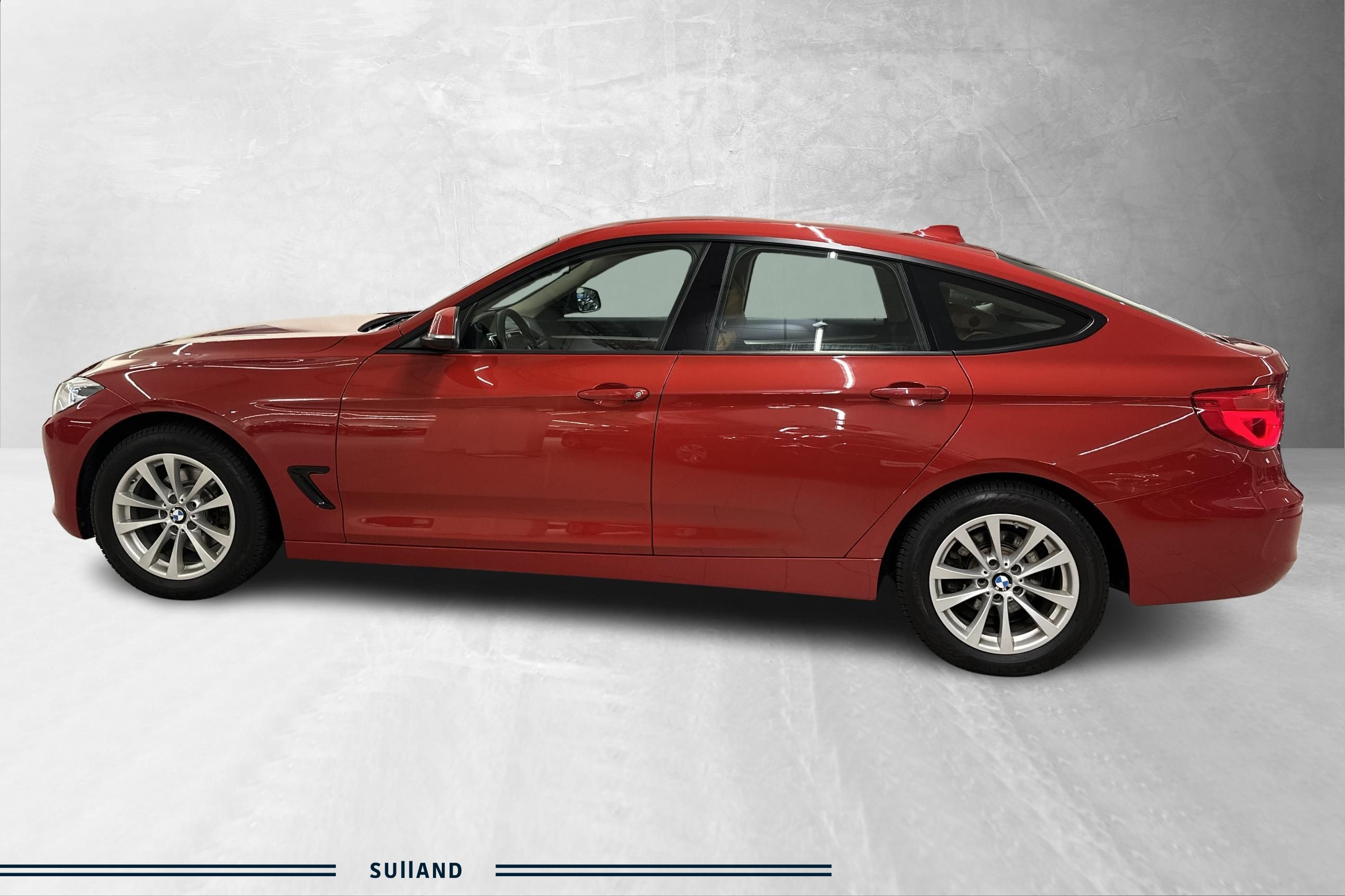 Thumnail bilde 1 av BMW 320d xDrive GT