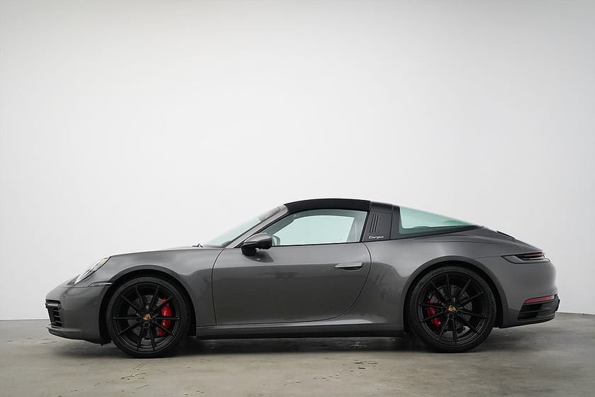 Bild 5 av Porsche 911 Targa 4S 992 / 450hk / PDLS+ / 360° / Bose
