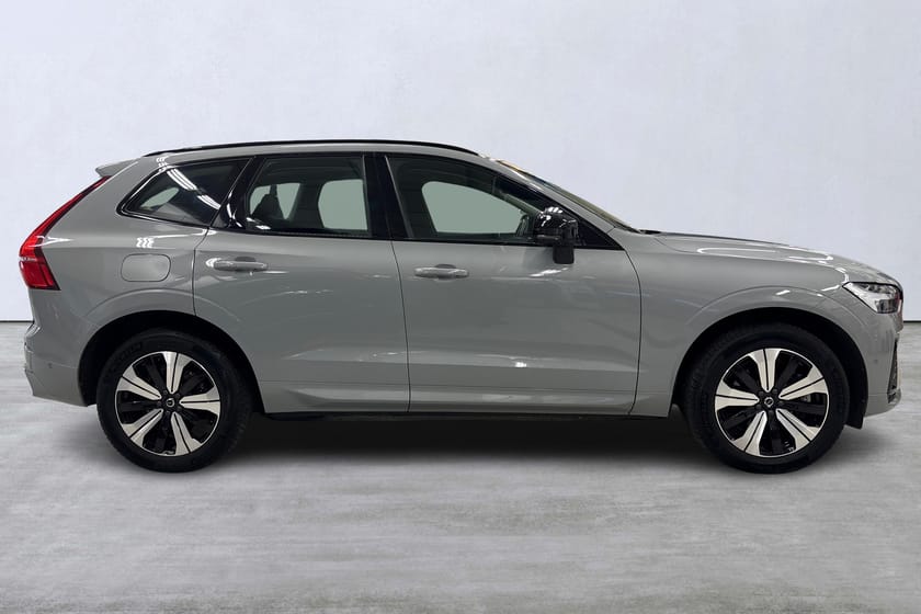 Bild 3 av Volvo XC60 Recharge T6 Plus Dark