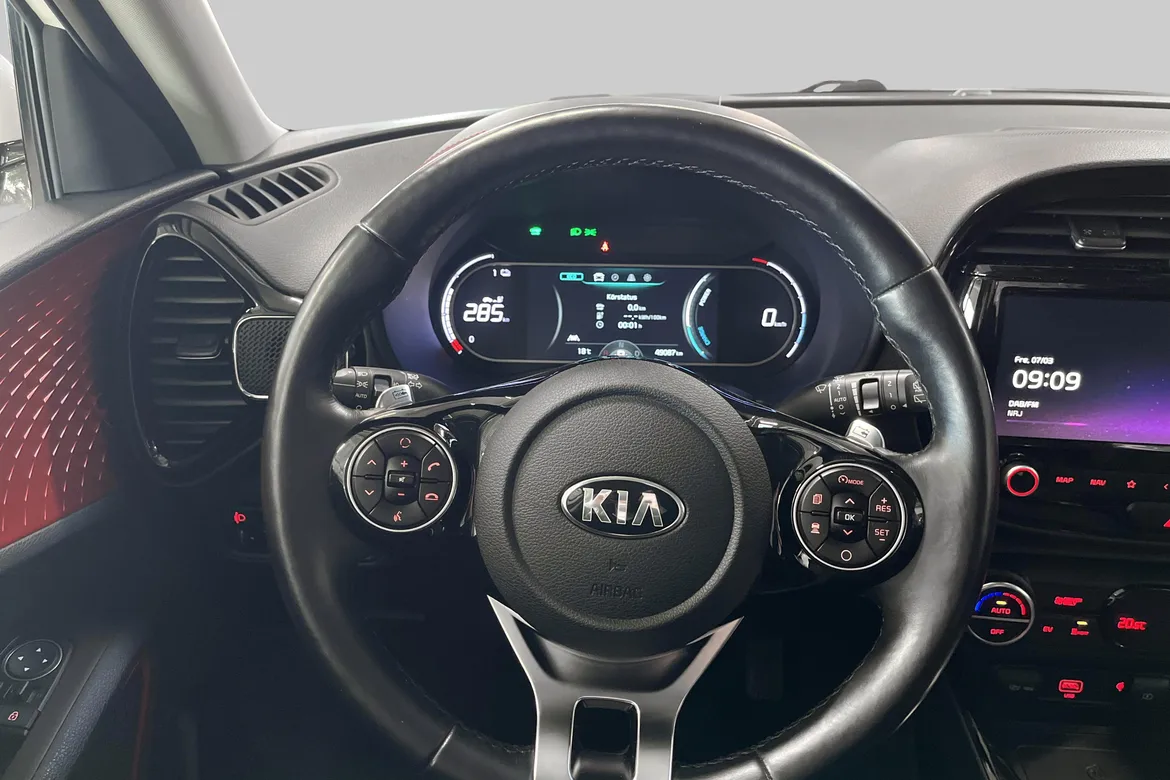 picture of a car