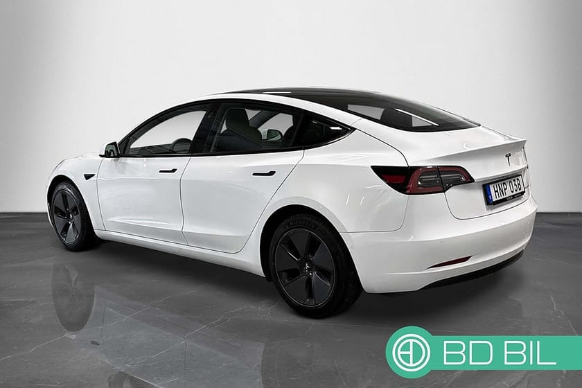 Bild 2 av Tesla Model 3 Long Range AWD AUTOSTYRNING PANORAMA EN BRUKRAE MOMS