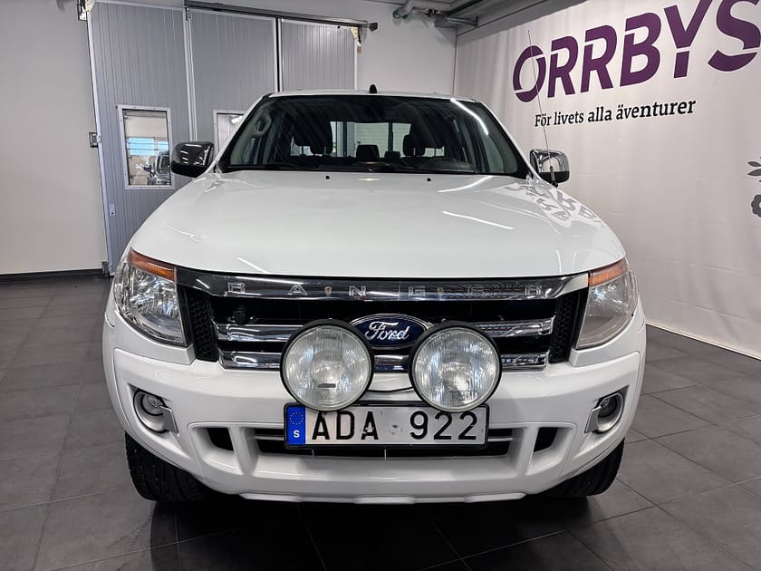 Bild 2 av Ford Ranger Dubbelhytt 2.2 TDCi 4x4 AUT Drag Värmare V-hjul Få mil
