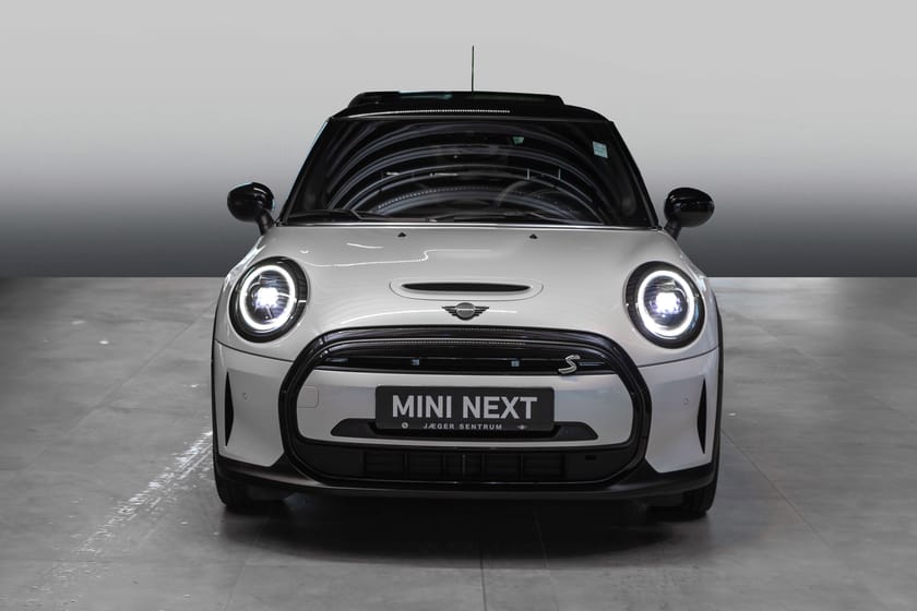 Bilde 4 av MINI Cooper SE MAXIMIZE KUPEVARMER KAMERA PANO HARMAN SKINN