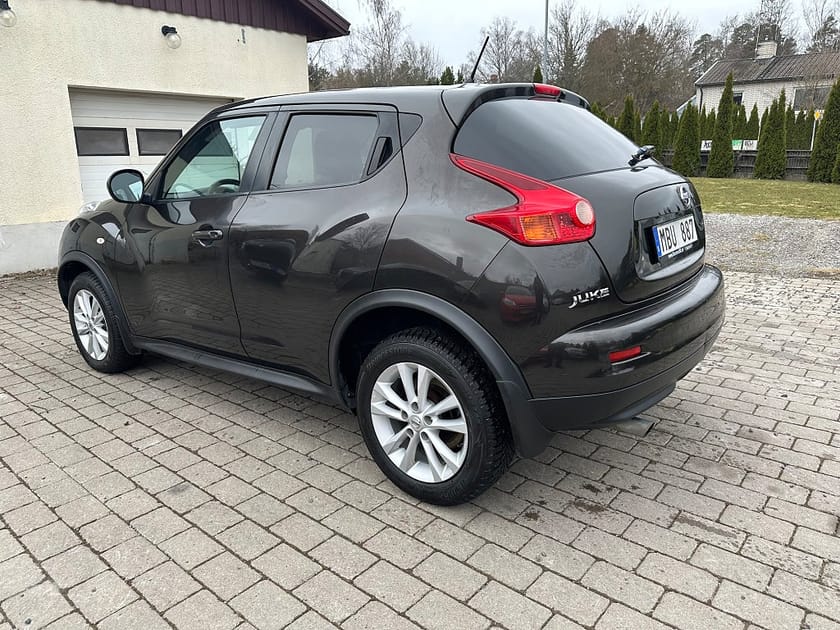 Bild 4 av Nissan Juke 1.6 XTRONIC-CVT Euro 5/ (( SÅLD ))