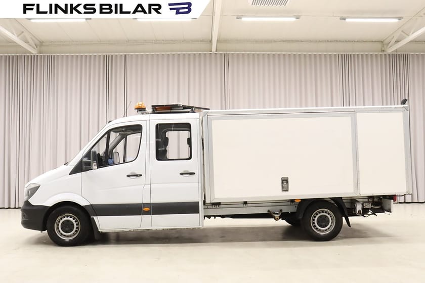 Bild 1 av Mercedes-Benz Sprinter 316 BlueTEC Chassi Crew cab Automat|6-Sits|Långkåpa|Leasebar
