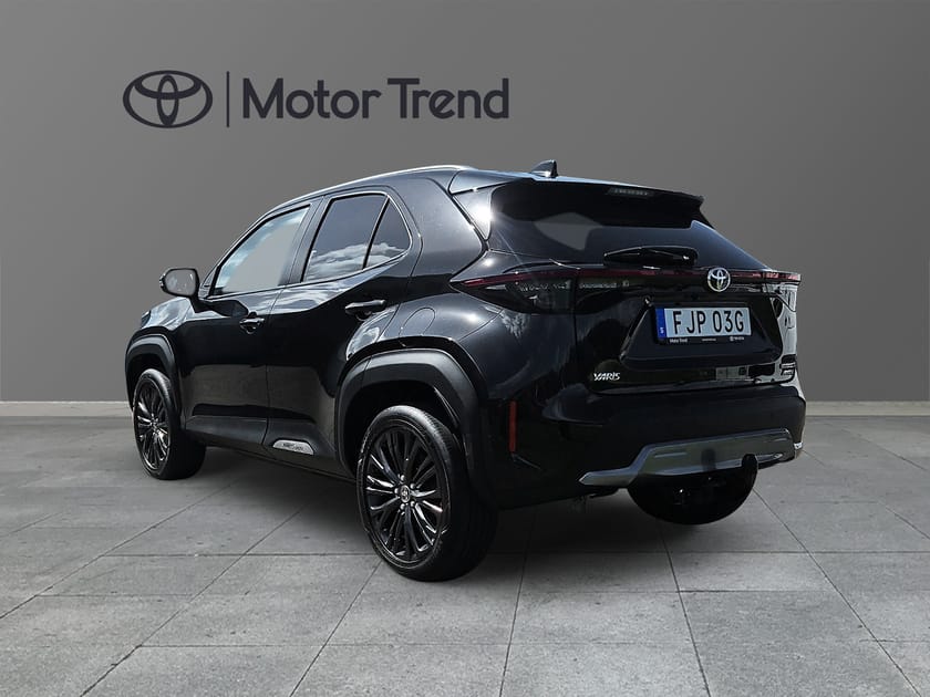 Bild 3 av Toyota Yaris Cross Hybrid AWD-i 1,5 ADVENTURE