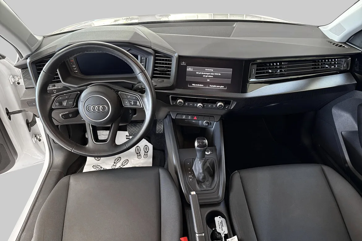 picture of a car