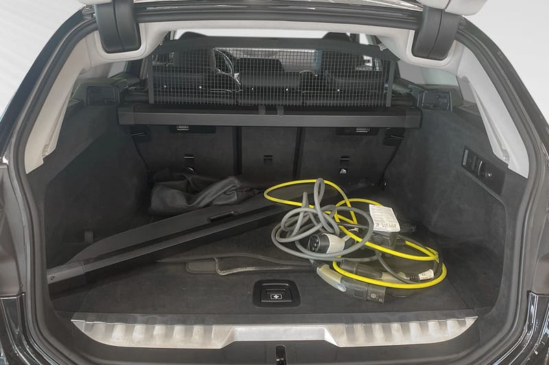 BMW 330e xDrive Touring