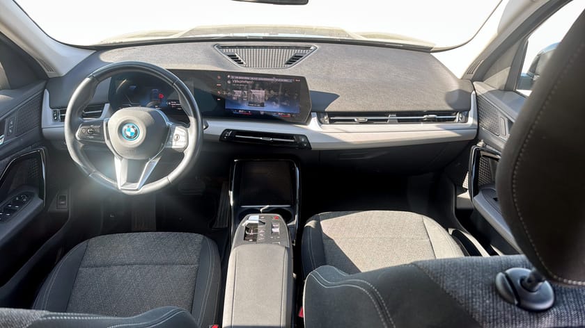 Bild 4 av BMW iX1 xDrive30 (306hk) DRAG / NAVI