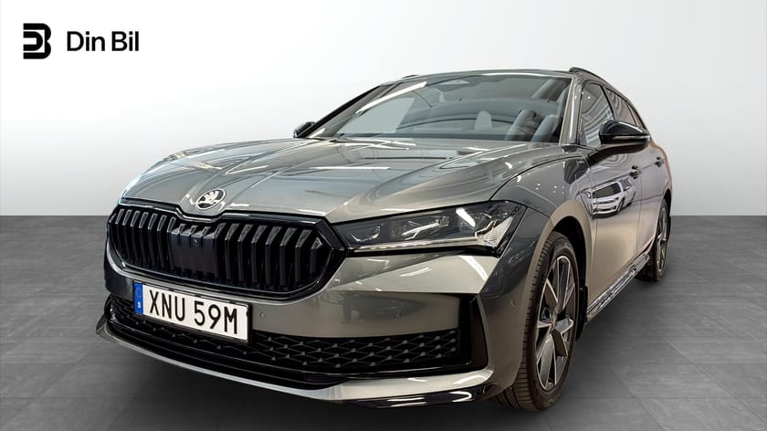 Bild 1 av Škoda Superb iV Kombi Sportline 1,5 TSI DSG Pano | Drag | HUD | DCC